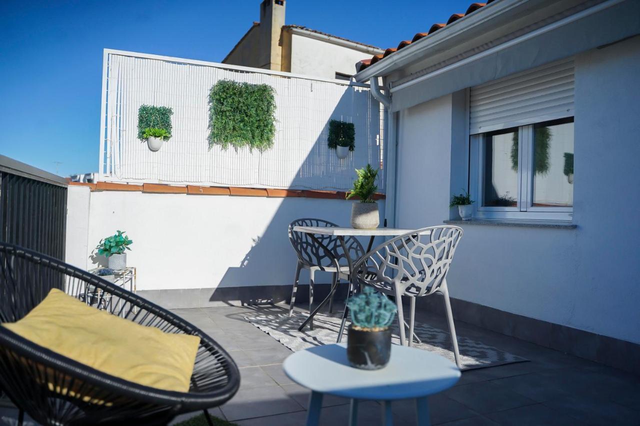 Apartamentos Suites Cariátide Plasencia Exterior foto